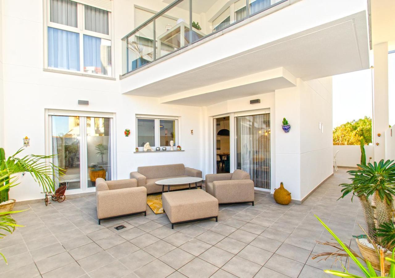 Apartamento Victoria Playa III Con Una Gran Terraza Denia Exteriér fotografie